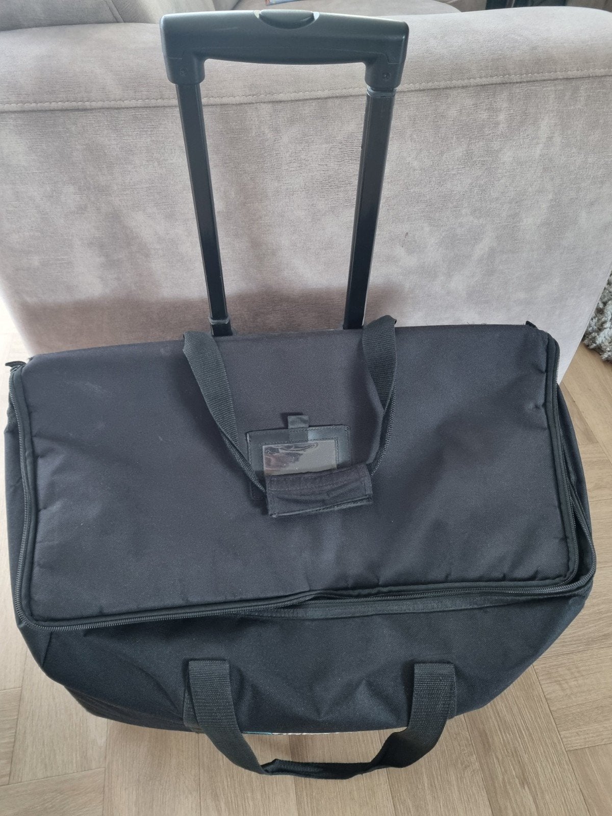 Accu-Case Trolley - Zachte Polyester Reistas op Wieltjes, Uitschuifbare handgreep, Gebruikt, 20 tot 30 cm, Zwart