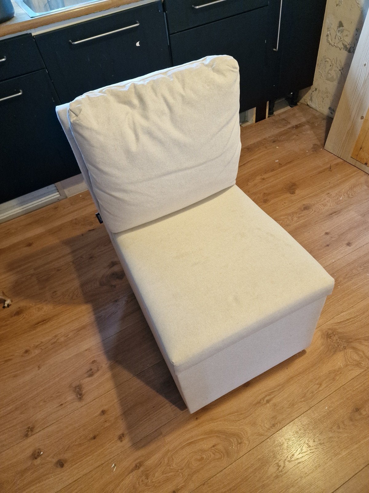eetkamer stoelen 8 stuks verrijdbaar, Huis en Inrichting, Ophalen, Zo goed als nieuw, Vijf, Zes of meer stoelen