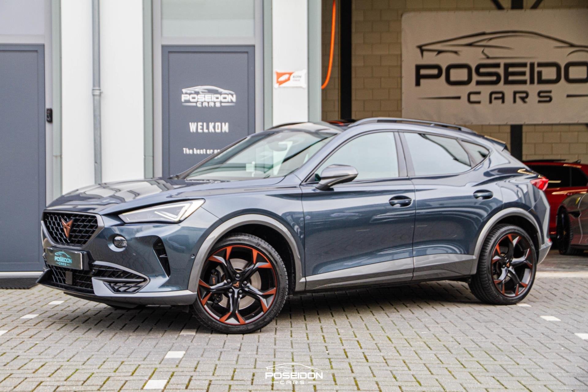 Cupra FORMENTOR 2.0 TSI 4DRIVE PANO | MEMORY | A.CAMERA | AC, Auto's, Automaat, Dealer onderhouden, 4 cilinders, Leder en Stof