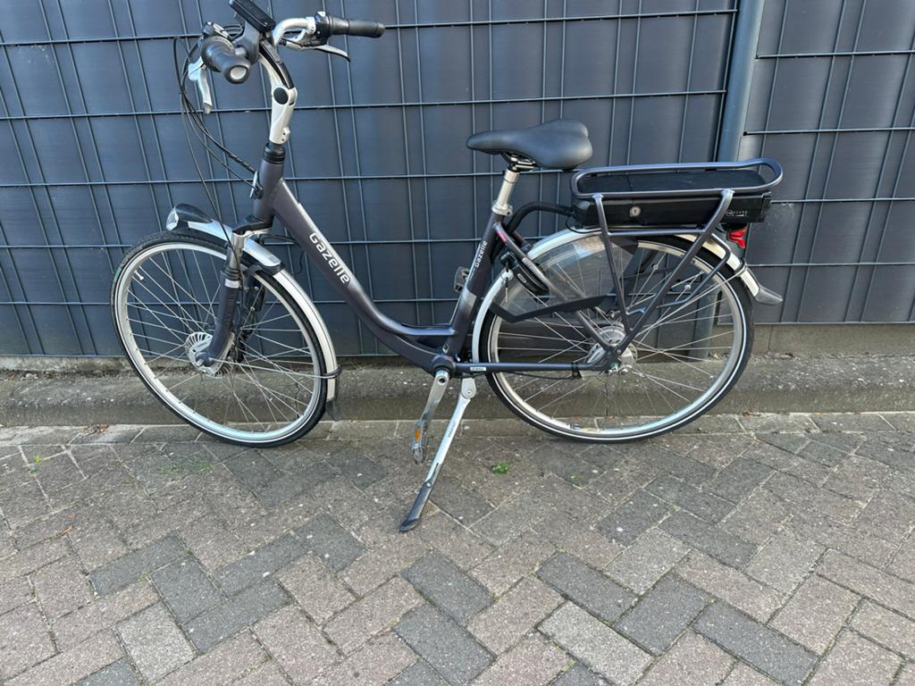 Gazelle Orange C8 Panasonic elektrische damesfiets met lader, Ophalen, Zo goed als nieuw, Versnellingen