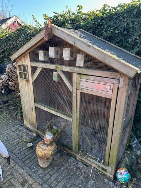 Volière Voldux S2 TEAB INCL. ZAK VOER 20KG, Ophalen, Gebruikt, Hout, Volière