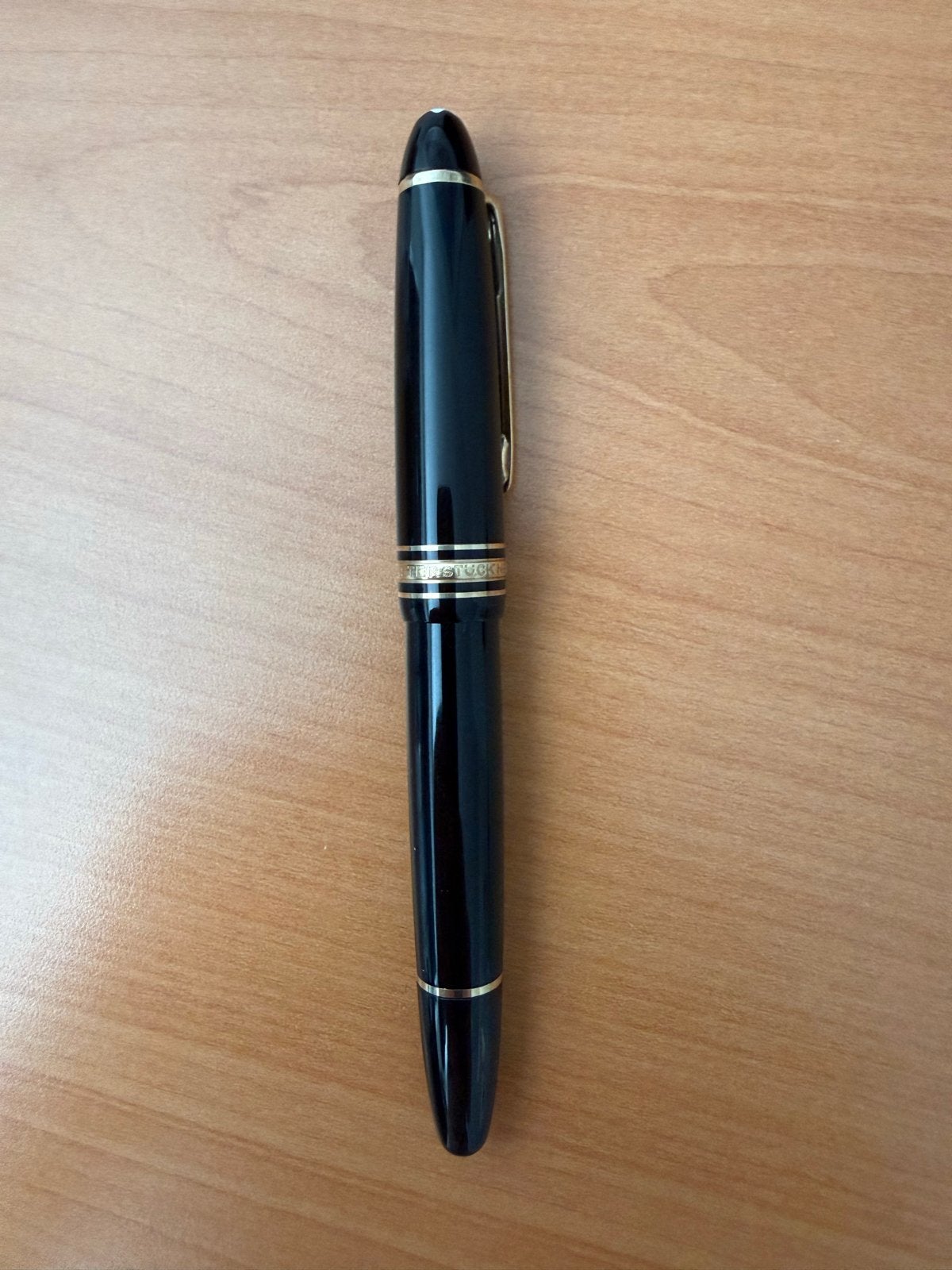 Mont Blanc Vulpen 14K model 1810, Verzamelen, Pennenverzamelingen, Met doosje, Ophalen of Verzenden, Zo goed als nieuw, Vulpen
