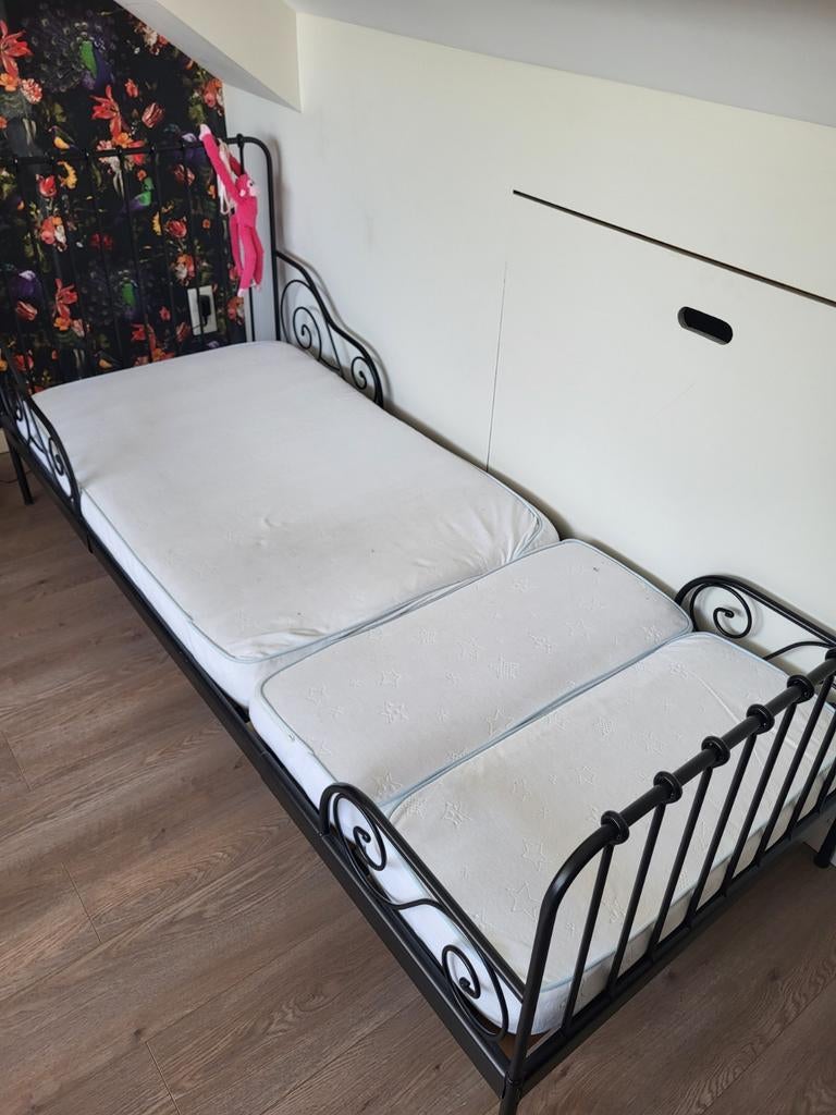 Ikea bed minnen - meegroei incl dekbed en kinderkussen, Ophalen, Eenpersoons, Wit, Zo goed als nieuw