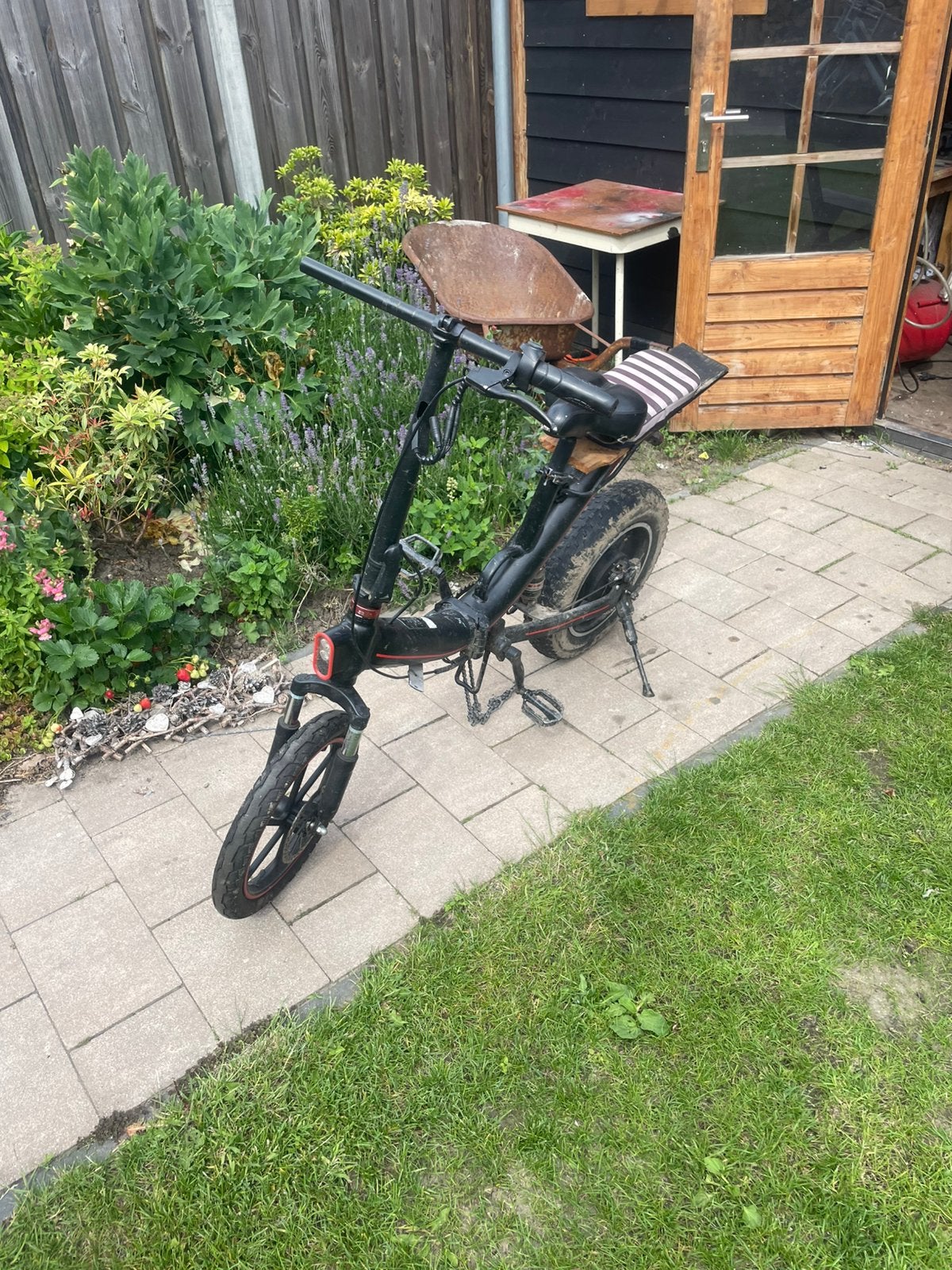 Ouxi v6, Ophalen, Zo goed als nieuw