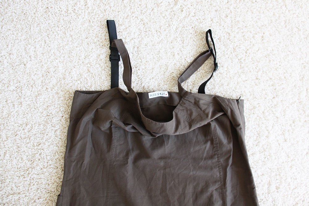 Mooie Hirsch Jurk (Maat 42) - 22 € 40,-, Kleding | Dames, Bruin, Maat 42/44 (L), Zo goed als nieuw, Onder de knie