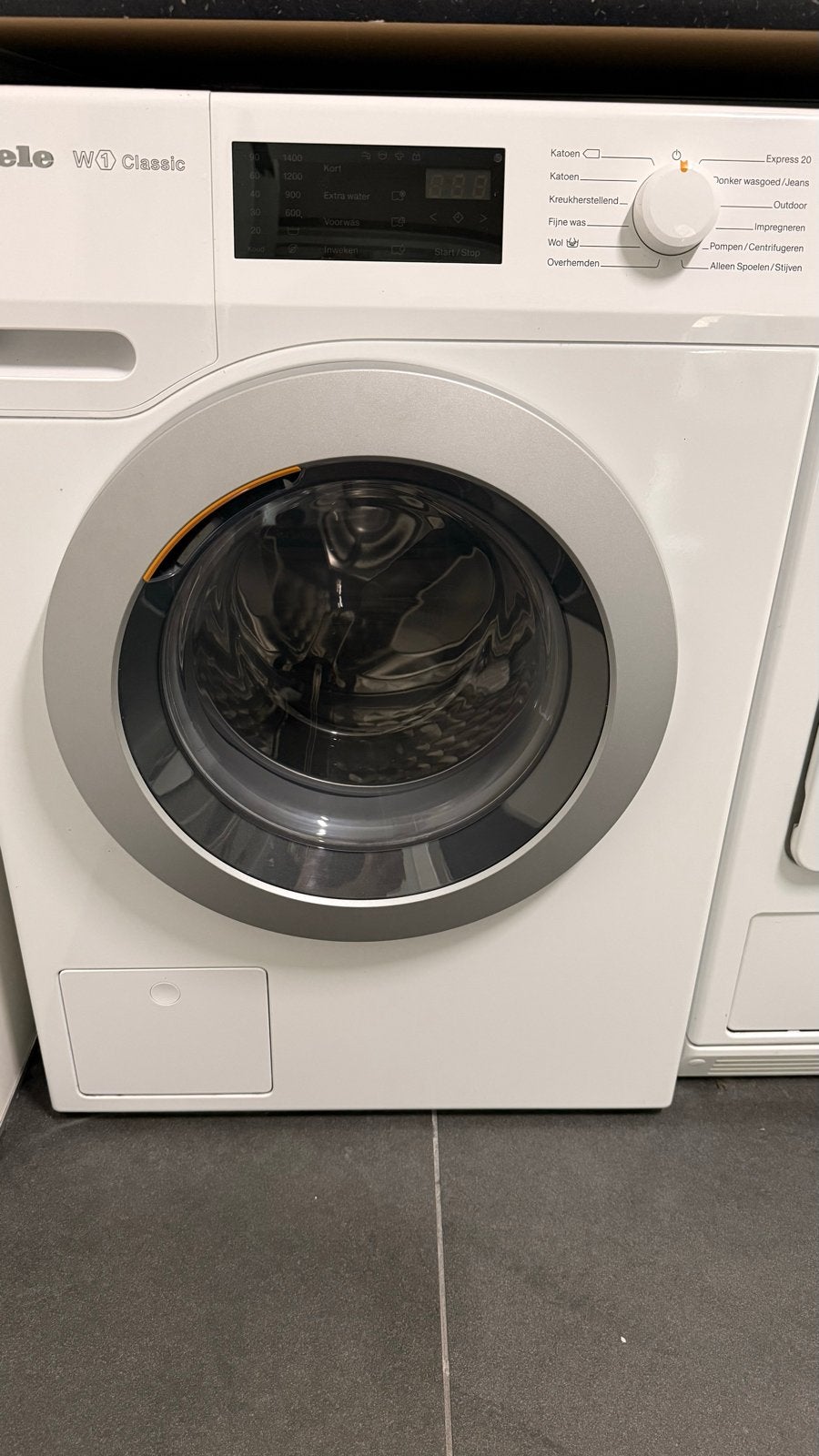 Miele W1 Classic WDB030 Wasmachine