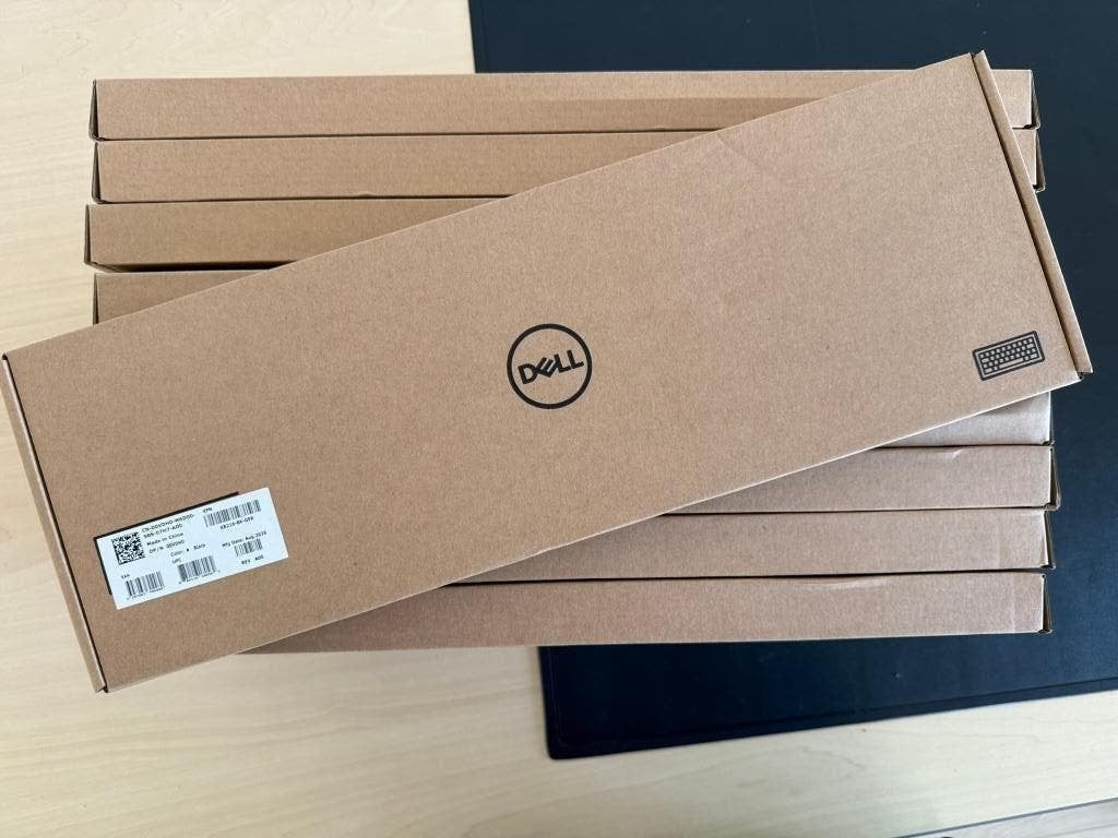NIEUW 10x Toetsenbord Dell Duits KB216-BK-GER, Computers en Software, Toetsenborden, Ophalen of Verzenden, Nieuw