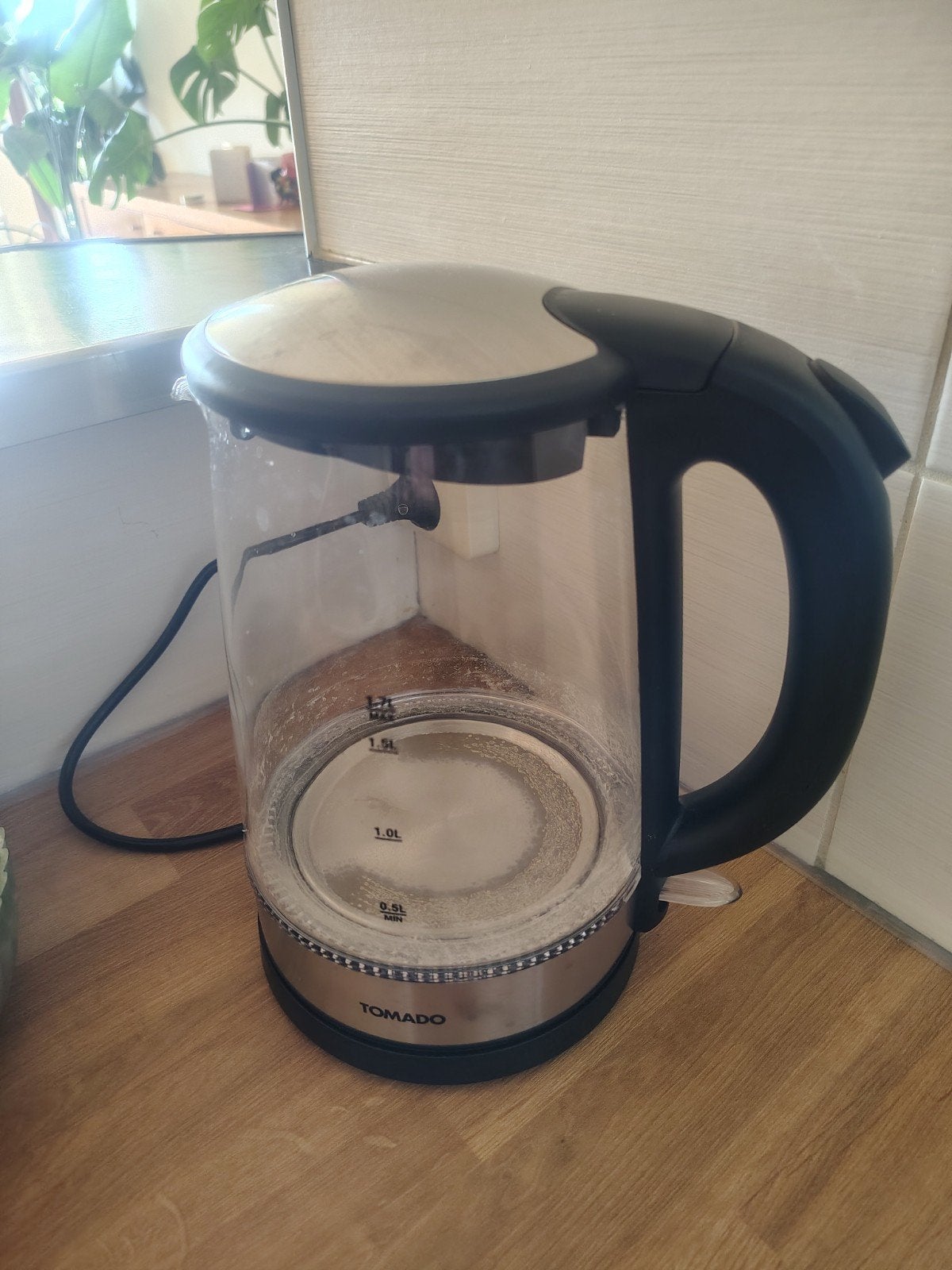 Waterkoker, Ophalen