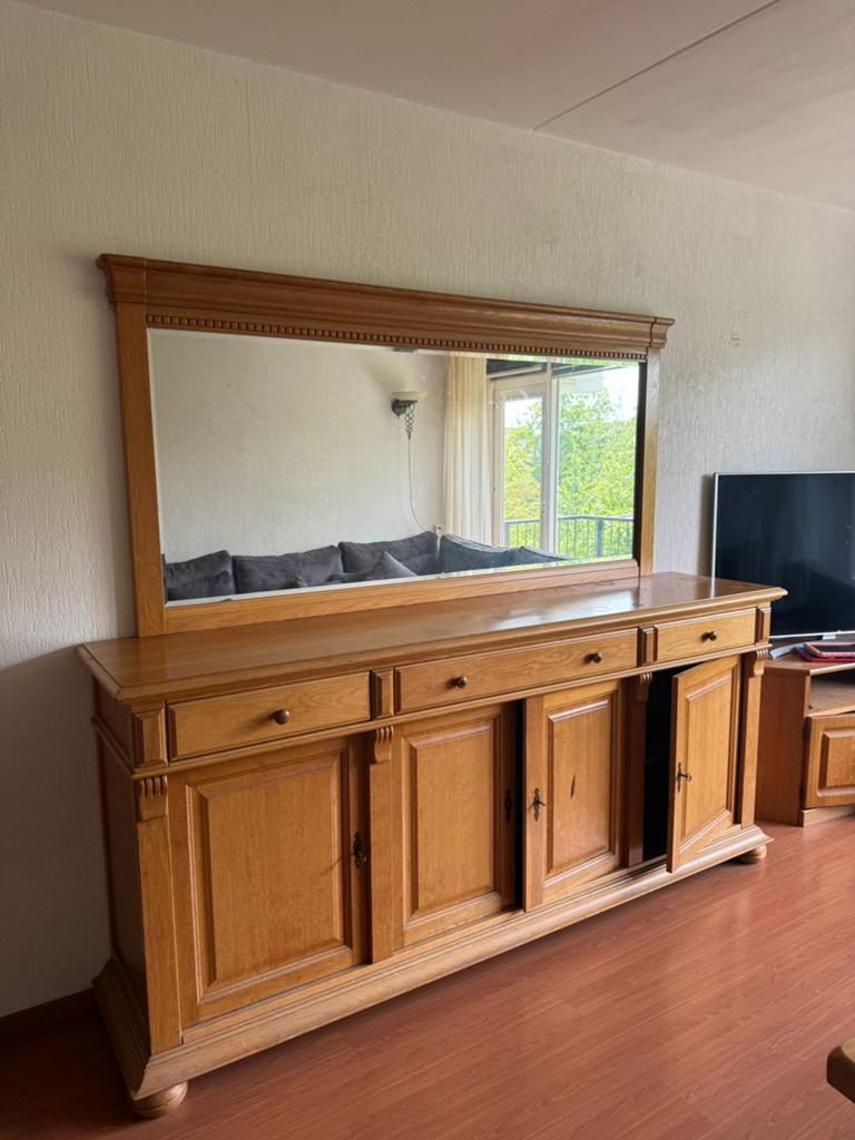 Dressoir met spiegel gratis afhaal, Huis en Inrichting, Kasten | Dressoirs, Ophalen of Verzenden, Zo goed als nieuw, 25 tot 50 cm