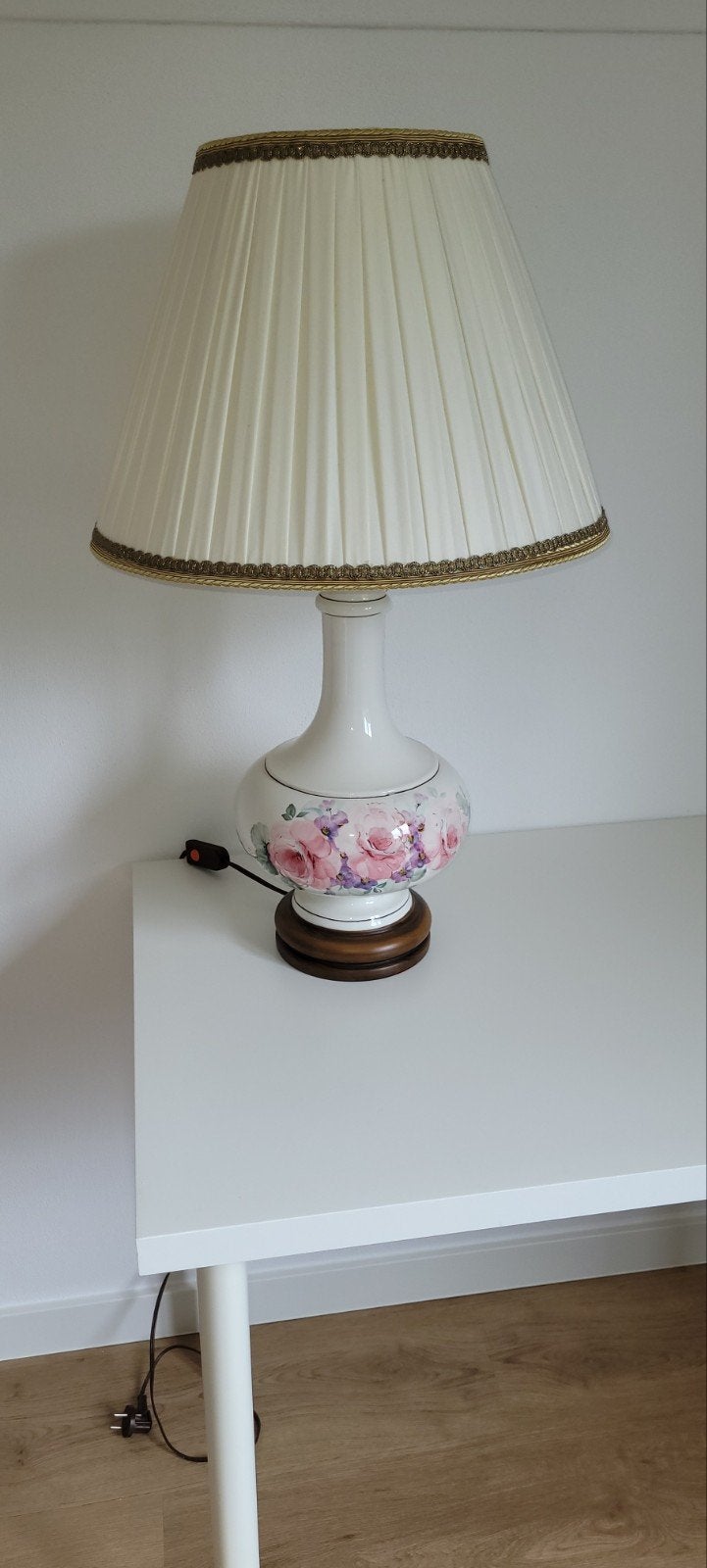 Porseleinen tafellamp, Antiek en Kunst, Antiek | Lampen, Ophalen