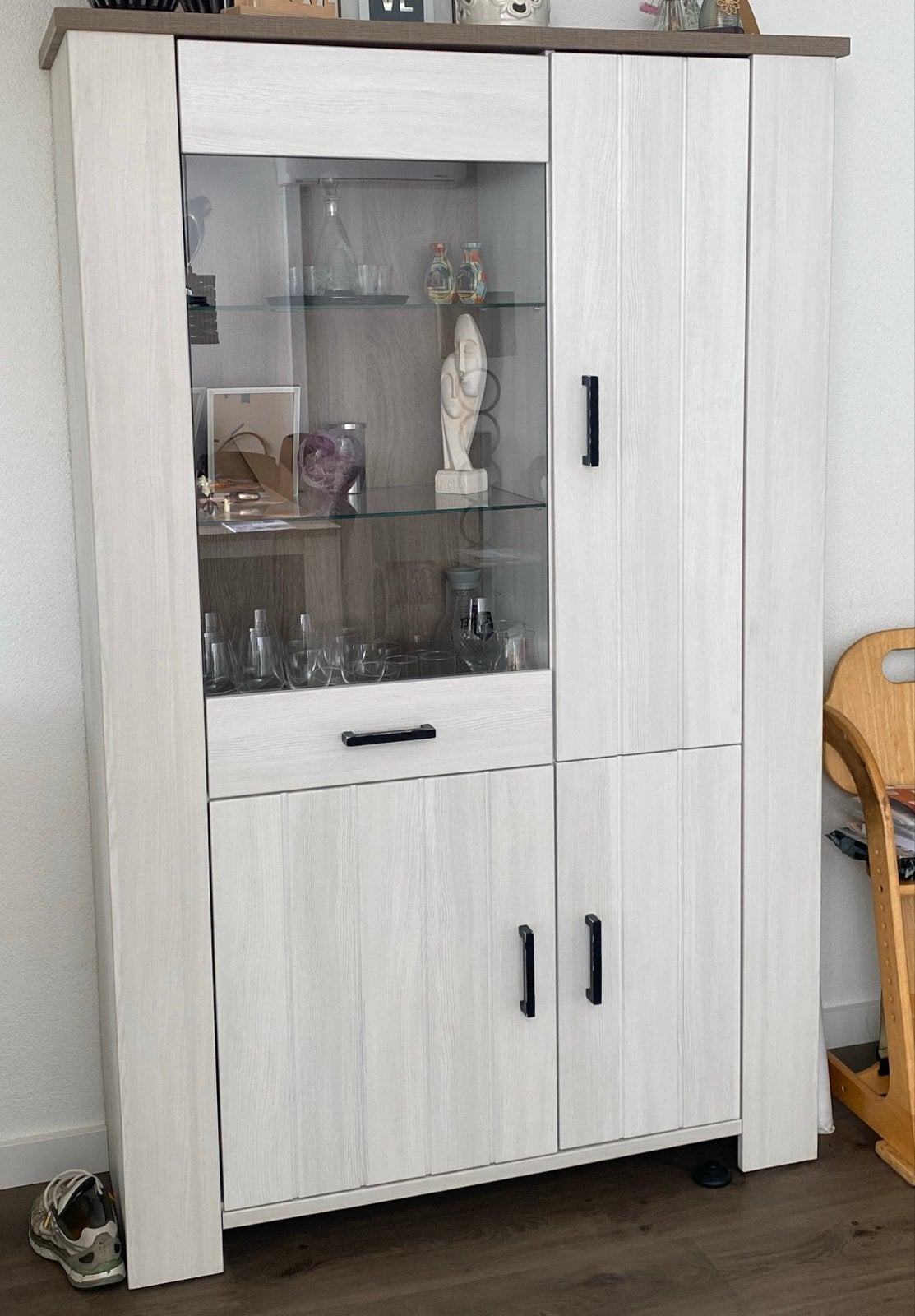 Mooie vitrinekast 123x40x192 cm, Huis en Inrichting, Ophalen, 100 tot 150 cm, 150 tot 200 cm, Overige houtsoorten