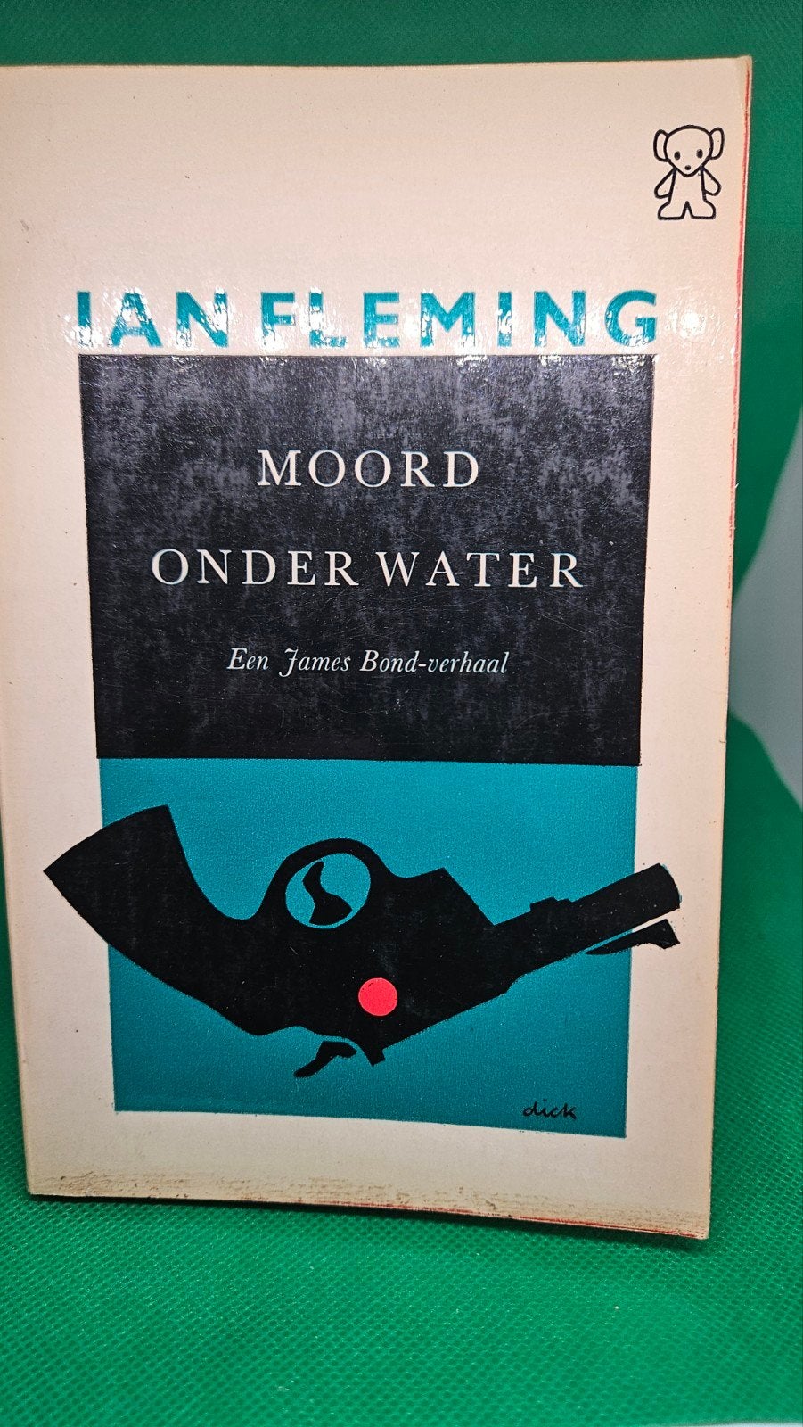 James Bond, Ophalen of Verzenden