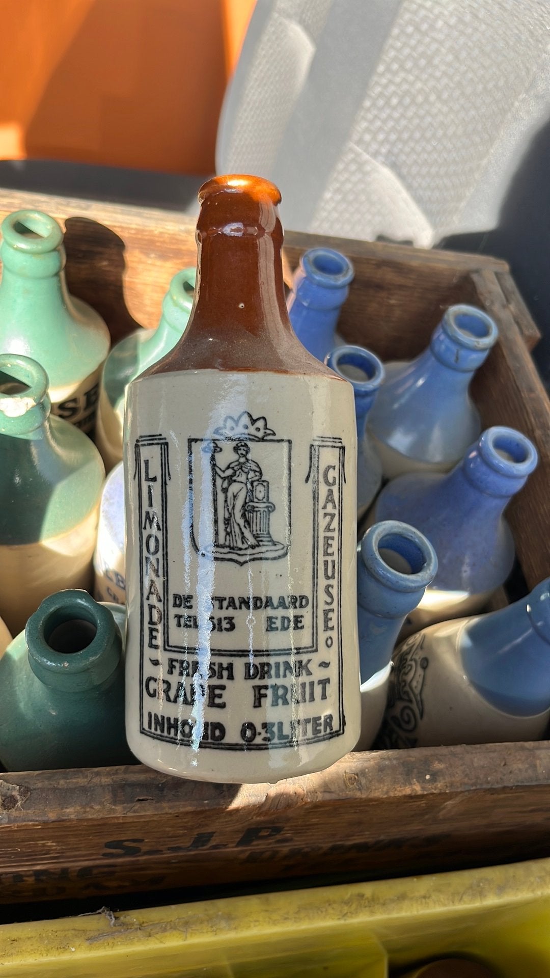 Zeldzaam limonade kruikje “de standaard Ede”, Ophalen of Verzenden, Zo goed als nieuw