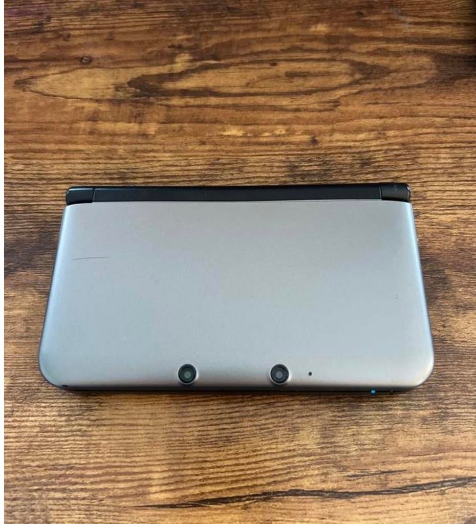 Nintendo 3DS XL met oplader en 3 games, Spelcomputers en Games, Spelcomputers | Nintendo 2DS en 3DS, Ophalen, Zwart, 3DS XL, Gebruikt