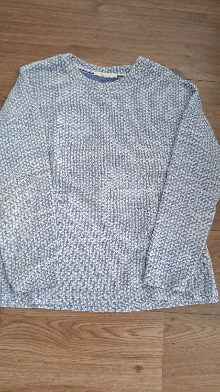 Cecil trui maat S, blauw/wit gebreid, valt als maat M, Blauw, Ophalen of Verzenden, Zo goed als nieuw, Maat 36 (S)