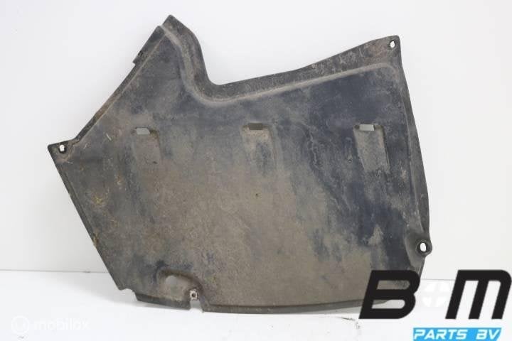 Bodembeschermplaat rechtsachter Audi A4 8W 8W0825219A, Gebruikt