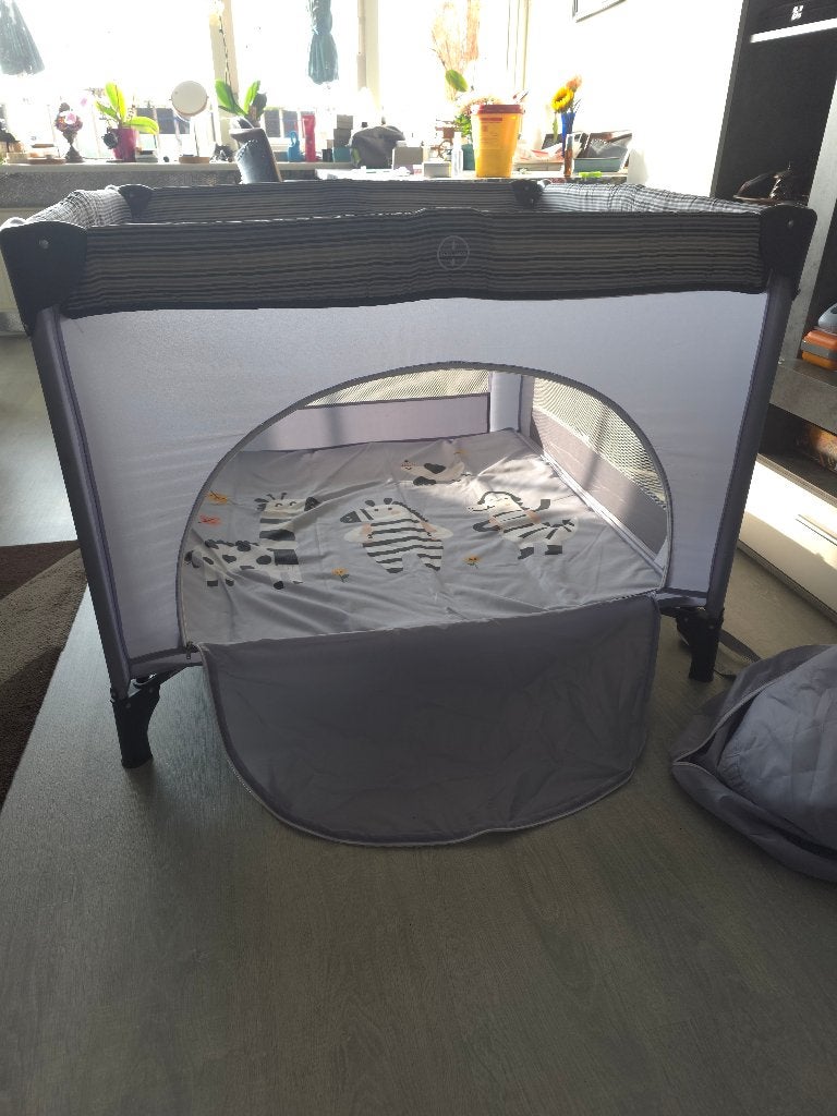 Opvouwbare speelbox, Kinderen en Baby's, Ophalen, Gebruikt, Wieltjes