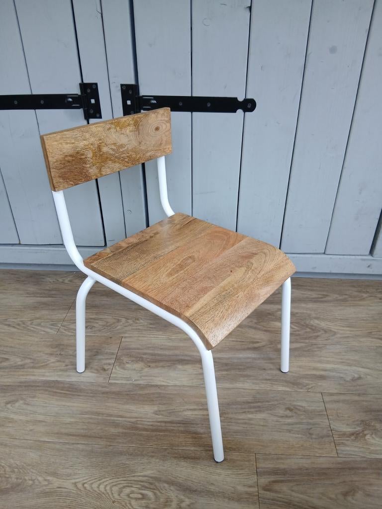 Kidsdepot kinderstoel - Hout en wit metaal, Huis en Inrichting, Stoelen, Gebruikt, Wit, Ophalen of Verzenden, Eén
