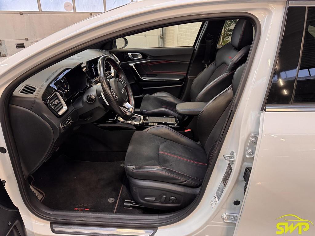 Kia ProCeed 1.6 T-GDi GT | Pano | JBL | Memory | Navi | Cam, Auto's, Gebruikt, Wit, Leder, 204 pk