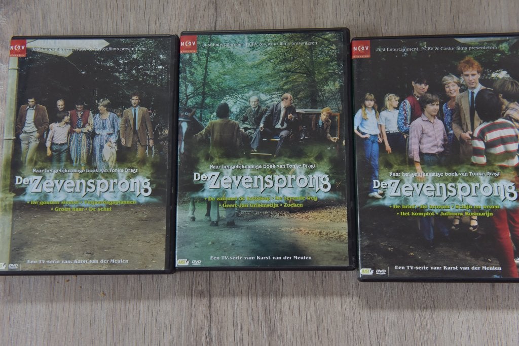 DE ZEVENSPRONG 3DVDbox een TV Serie van Karst van der Meulen, Avontuur, Inclusief doosje, Verzenden, Alle leeftijden