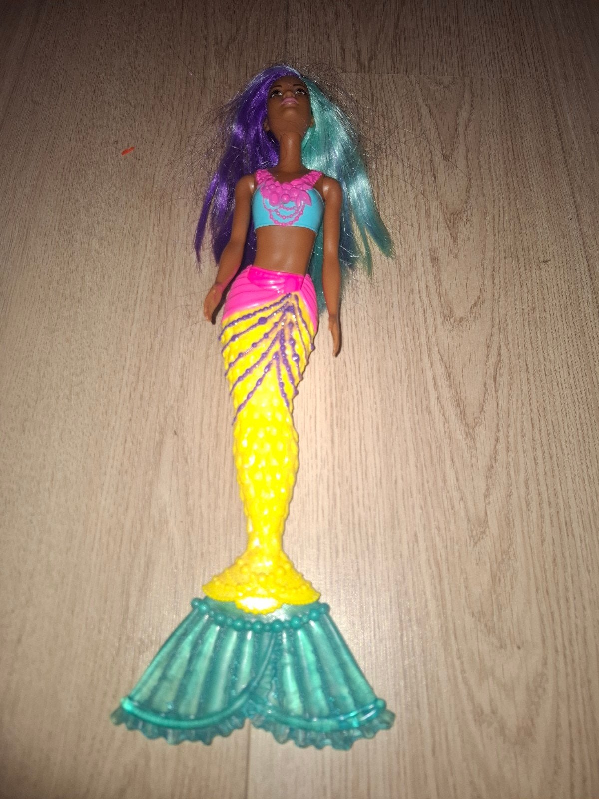 Barbie Zeemeermin met Gekleurd Haar, Kinderen en Baby's, Speelgoed | Poppen, Ophalen of Verzenden, Gebruikt, Barbie