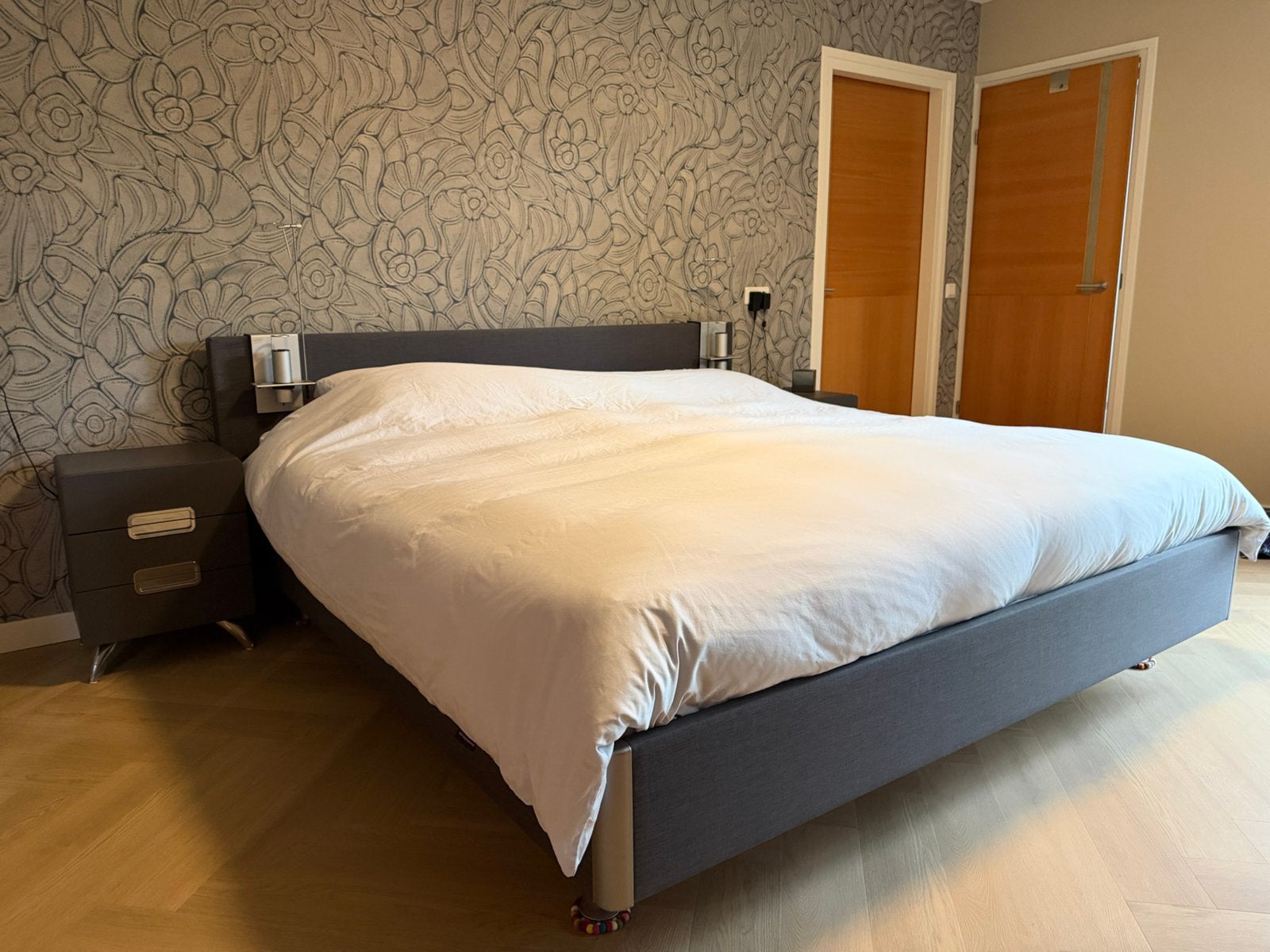 Te koop; bed met nachtkastjes, Ophalen, Gebruikt, Tweepersoons