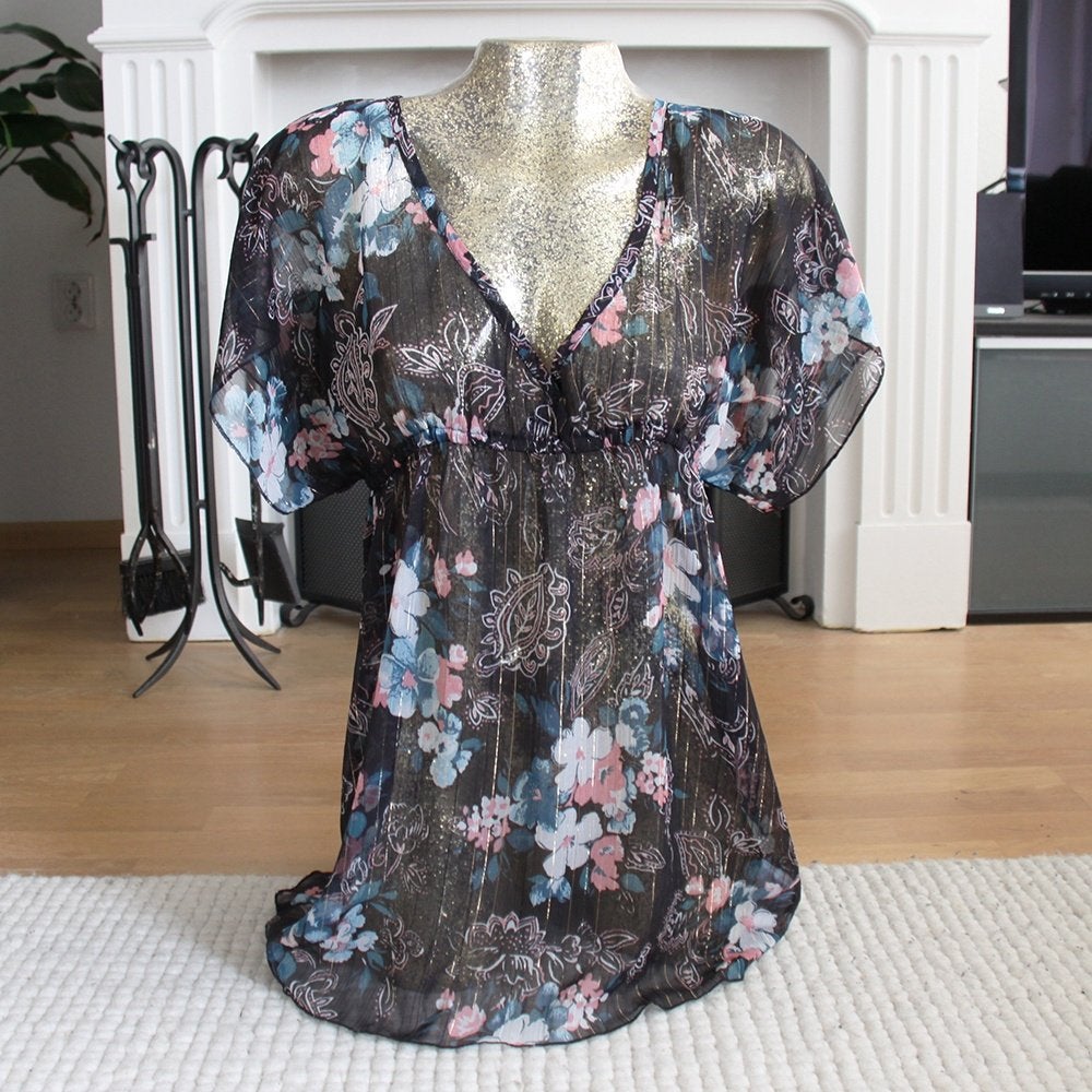 Mooie Transparante Hot Item Tuniek (M) € 25,-, Maat 38/40 (M), Hot Item, Meerkleurig, Ophalen of Verzenden