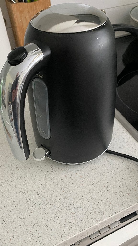 Blue Waterkoker - Zwart - Zo goed als nieuw, 1 tot 2 liter, Ophalen of Verzenden, Zo goed als nieuw, Rvs