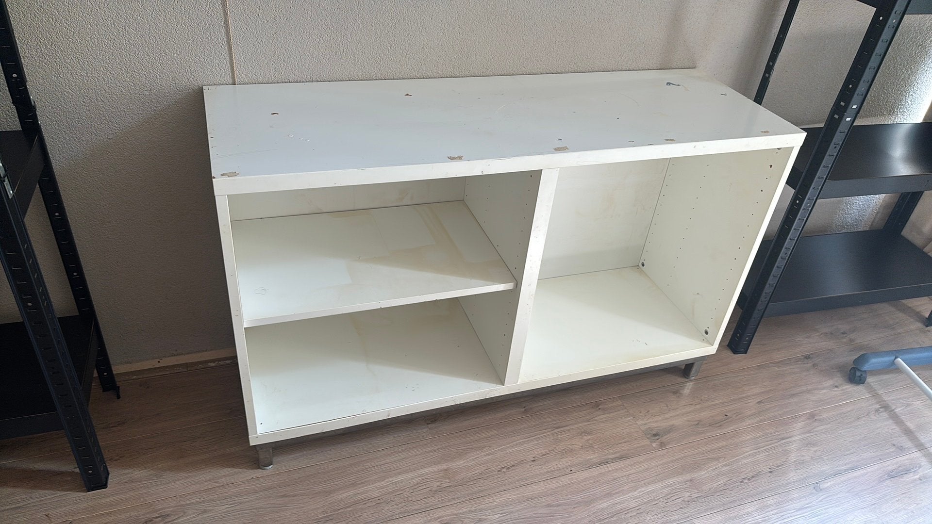 lage brede kast Ikea denk Besta, Huis en Inrichting, Kasten | Schoenenkasten, Ophalen, Zo goed als nieuw