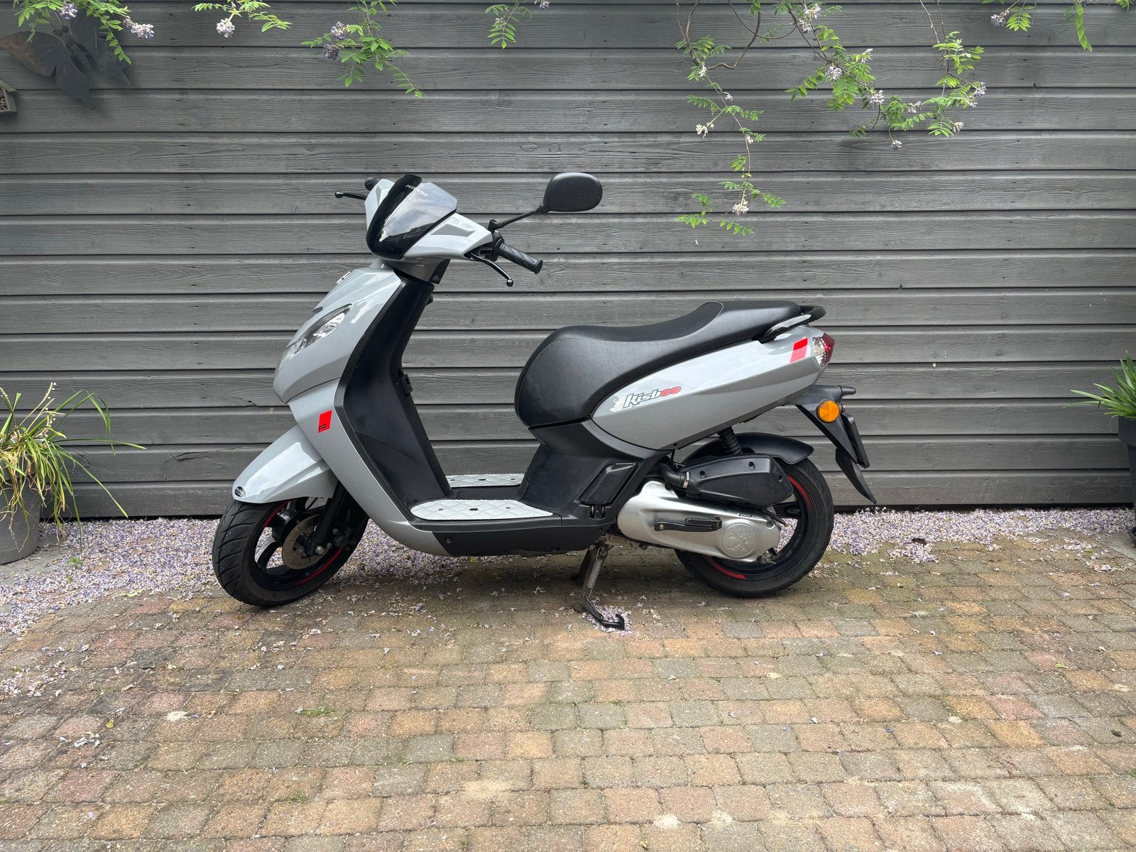 Peugeot Kisbee RS nardo grey, Ophalen, Overige modellen, Maximaal 45 km/u, Zo goed als nieuw