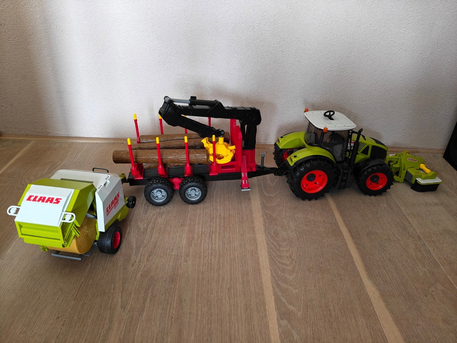 Claas tractor met aanhangers en accessoires, Ophalen of Verzenden, Zo goed als nieuw