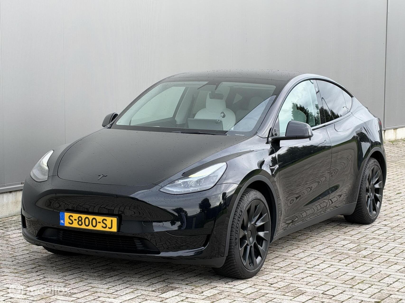 Foto 22 van Tesla Model Y Standard Range LFP | wit interieur | SOH 94%
