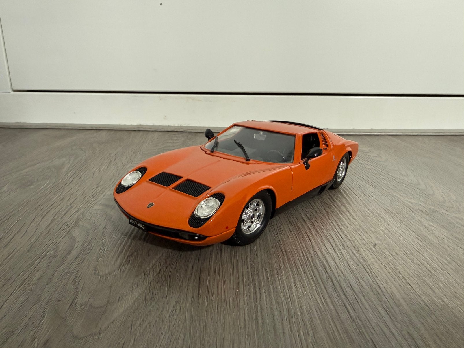1:18 Lamborghini Miura S (Burago), Hobby en Vrije tijd, Modelauto's | 1:18, Ophalen of Verzenden, Zo goed als nieuw, Overige merken