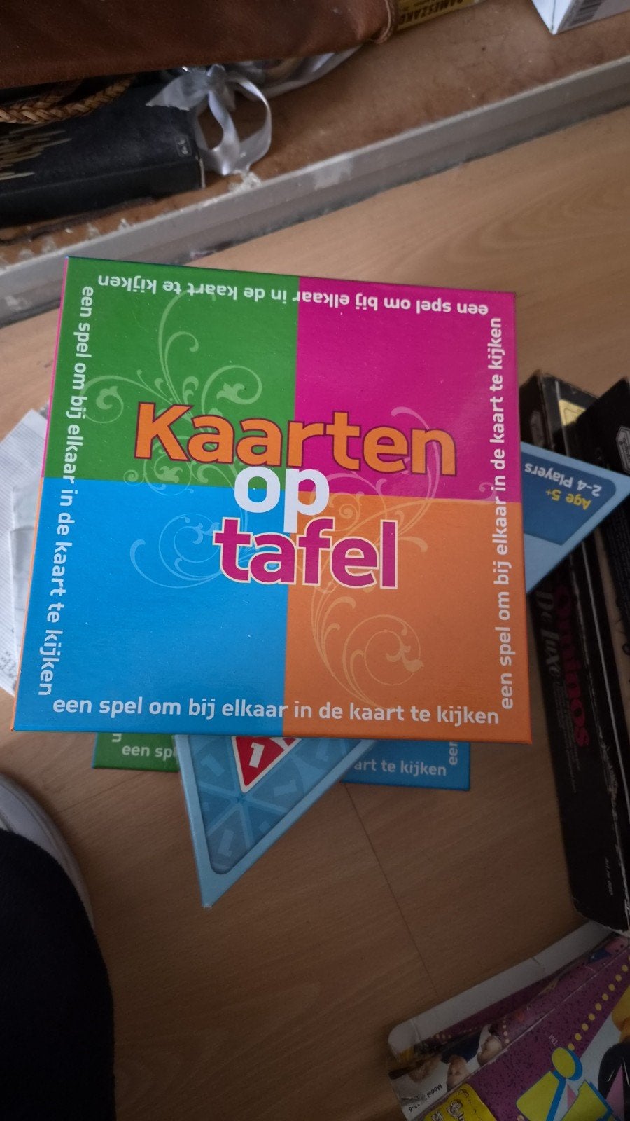 Kaarten op Tafel - Gezellig kaartspel voor het hele gezin, Een of twee spelers, Ophalen, Gebruikt