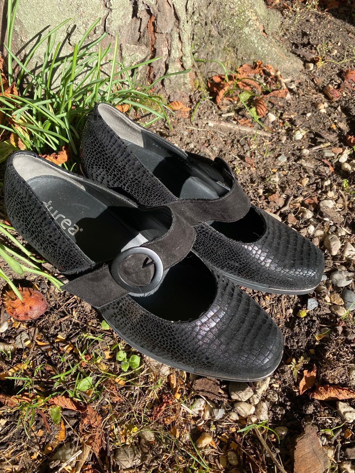 Prachtig kort gedragen schoenen DUREA mt 7 K (40,5 breed), Kleding | Dames, Schoenen met lage hakken, Verzenden, Zwart, Gedragen