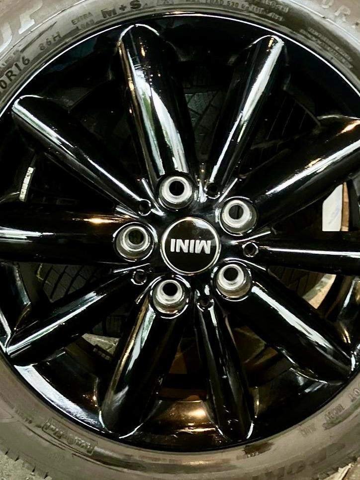 Originele MINI Radial Spoke 508 Jet Black 16" winterwielset, Ophalen, Gebruikt, 16 inch, 175 mm