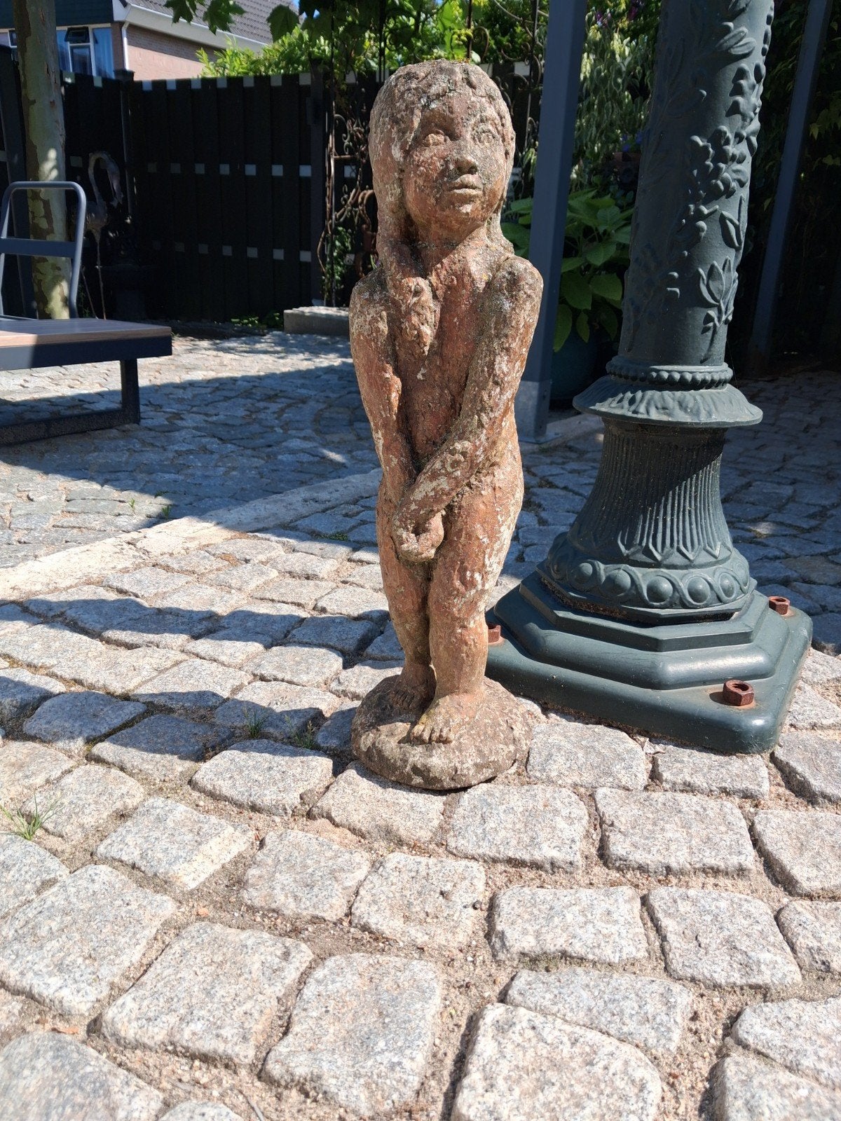 Te koop:oud beeld van beton., Ophalen