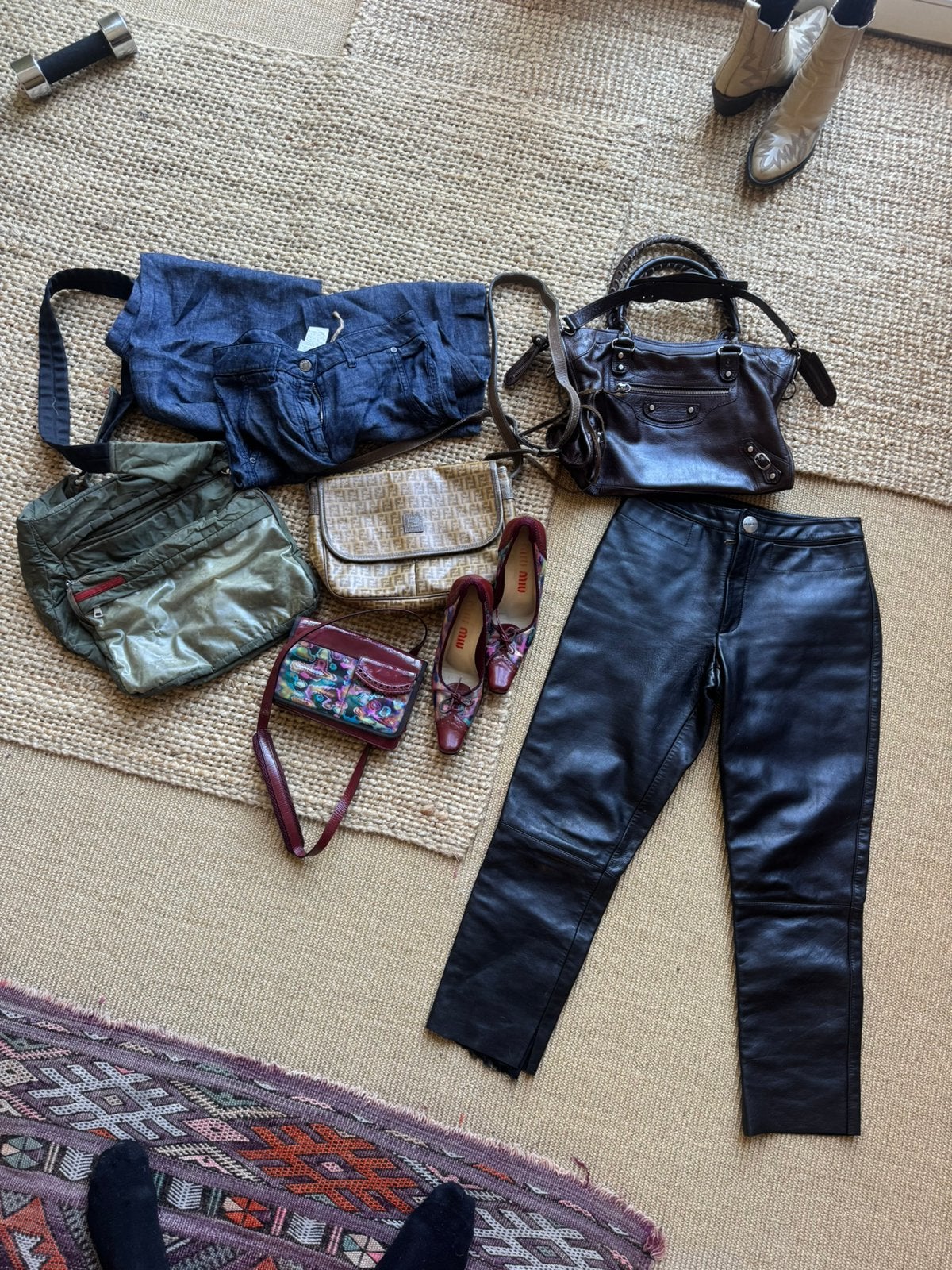 vintage designer tassen/broeken en hakken, Ophalen of Verzenden, Gedragen