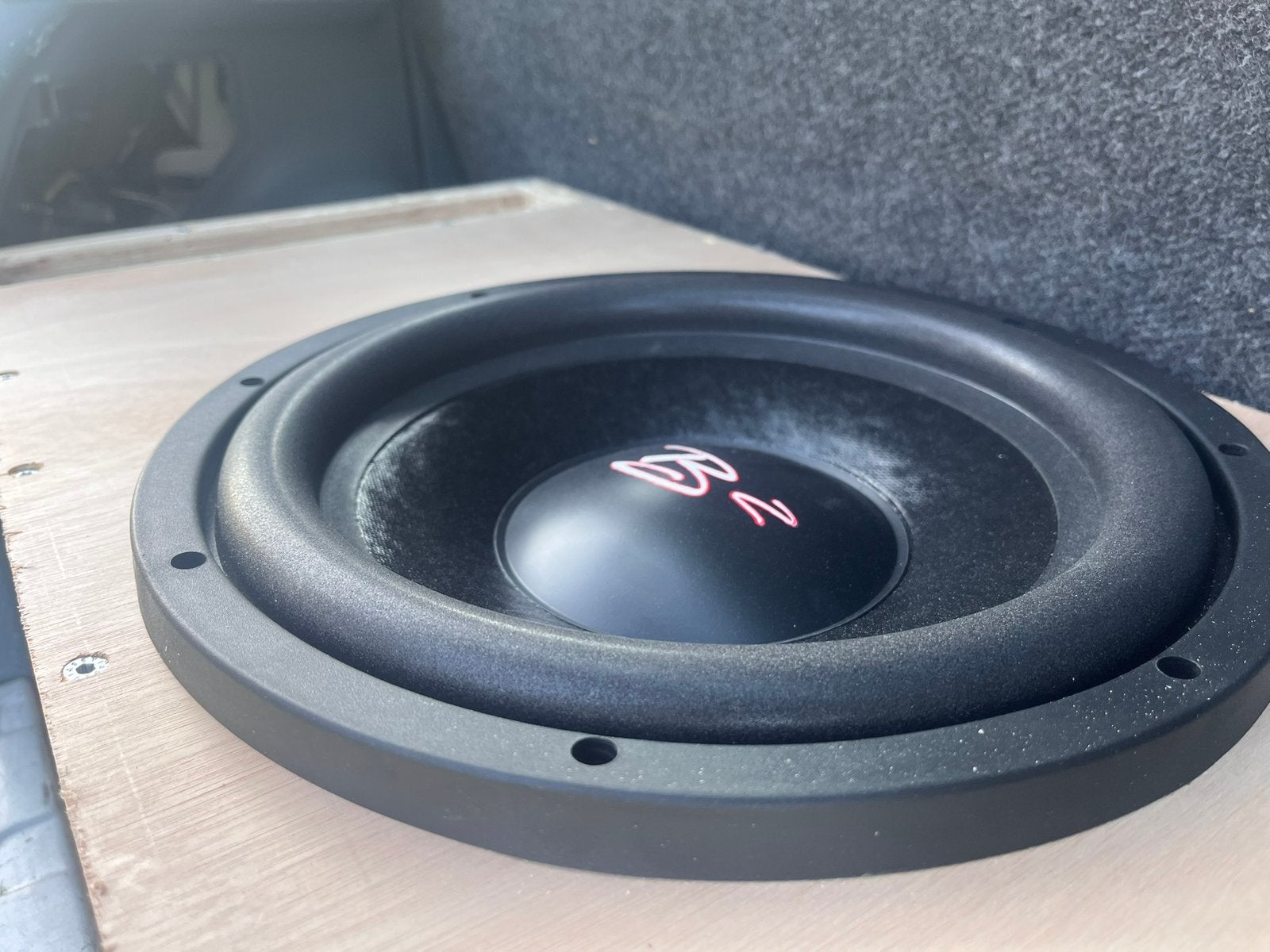 B2 IS12 Dual 4 ohm subwoofer 600watt rms, Auto diversen, Ophalen, Zo goed als nieuw