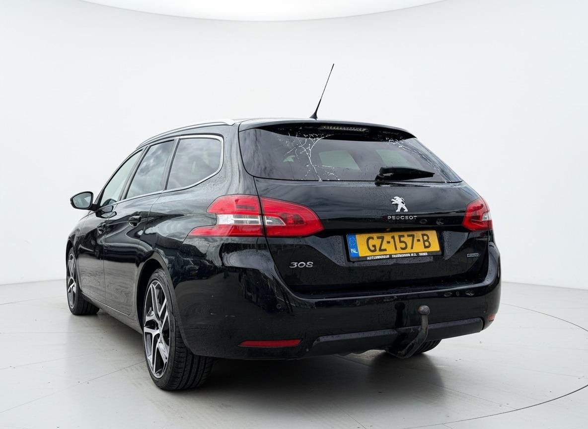 Peugeot 308 SW 1.6 BlueHDI Blue Lease Executive Pack trekhaa, Auto's, Peugeot, Voorwielaandrijving, Stof, Gebruikt, 4 cilinders