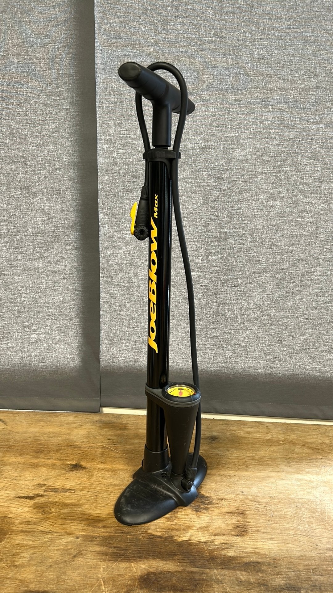 JoeBlow fiets pomp. Bijna NIEUW., Ophalen of Verzenden, Drukmeter, Zo goed als nieuw