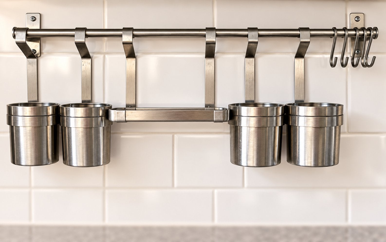 IKEA Grundtal wandrek met bakjes, plateau en haakjes, Ophalen, IKEA, Zilver, Metaal