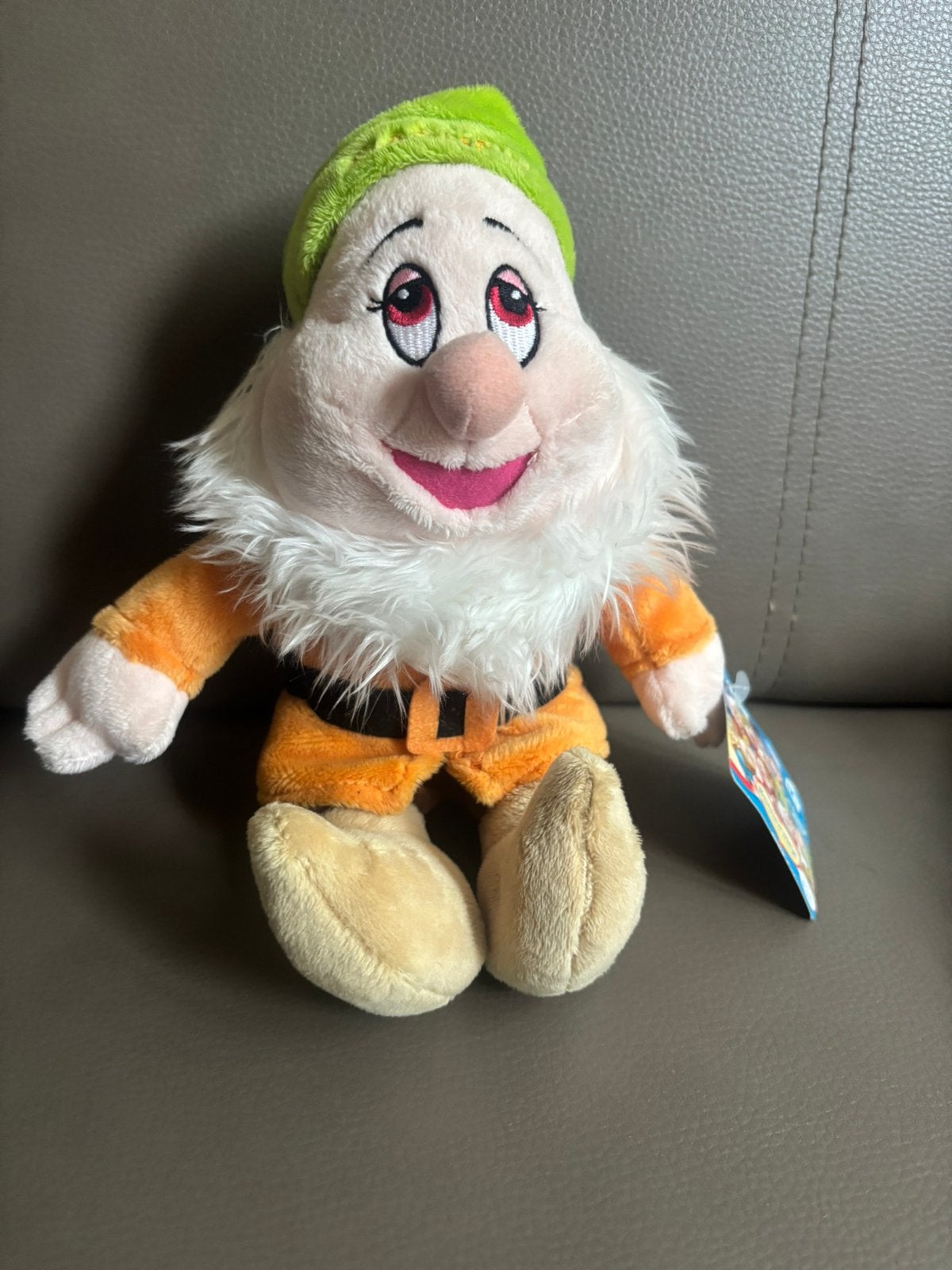 New: Disney Sneeuwitje “Bashful”verlegen dwerg! 5€, Disney, Overige typen, Nieuw, Ophalen of Verzenden