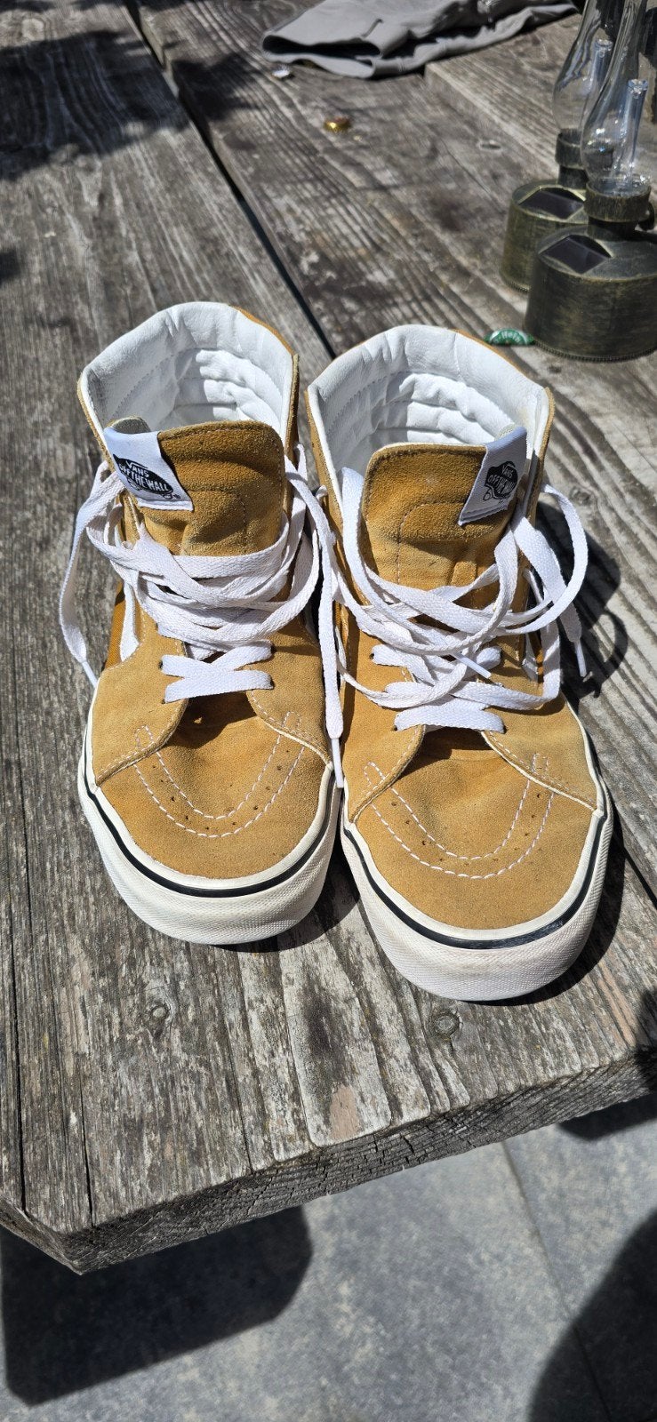 Vans Sk8-Hi Sneakers Geel/Okergeel Maat 41, Kleding | Dames, Schoenen, Geel, Ophalen of Verzenden, Sneakers of Gympen, Gedragen