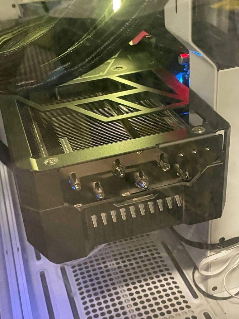 Selling an RTX 4080 Super tuf gaming graphics card, Computers en Software, Videokaarten, Zo goed als nieuw, Nvidia, PCI-Express 4.0