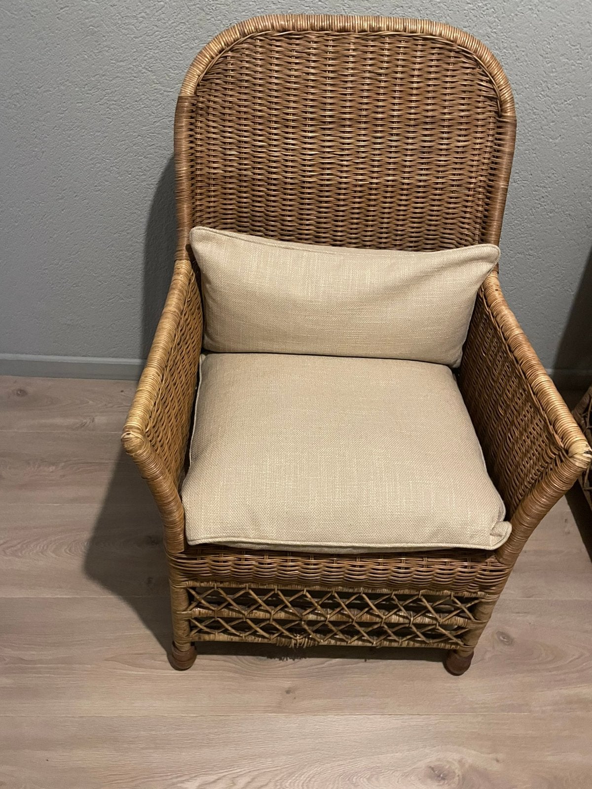 Rotan stoei (en), Huis en Inrichting, Stoelen, Ophalen, Twee, Bruin, Riet of Rotan
