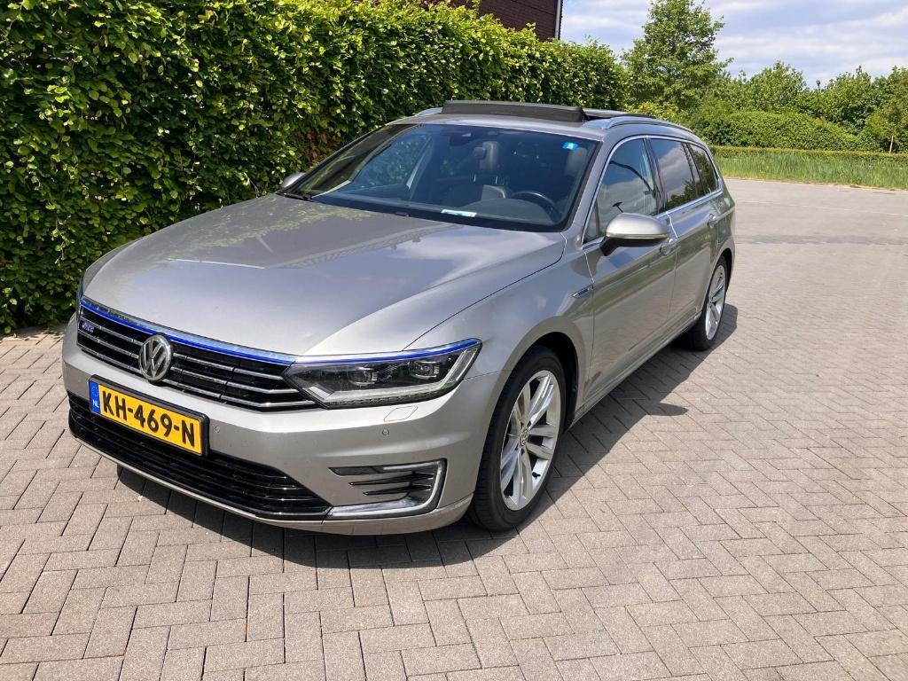 Passat GTE 2016 Plug-in | Full Opties | Camera | ACC  | Led, 4 cilinders, 1600 kg, 93 €/maand, Te koop