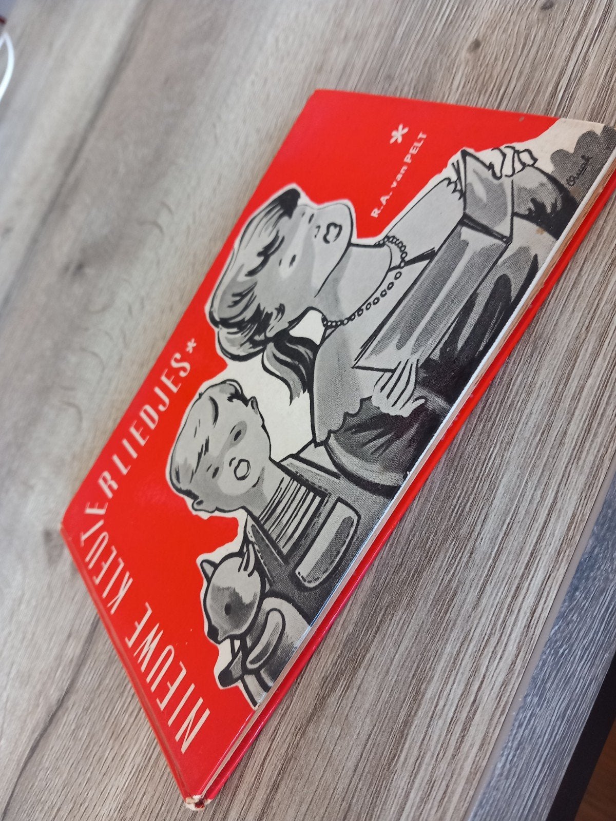 Oud boekje met kinderliedjes, Ophalen, Gelezen