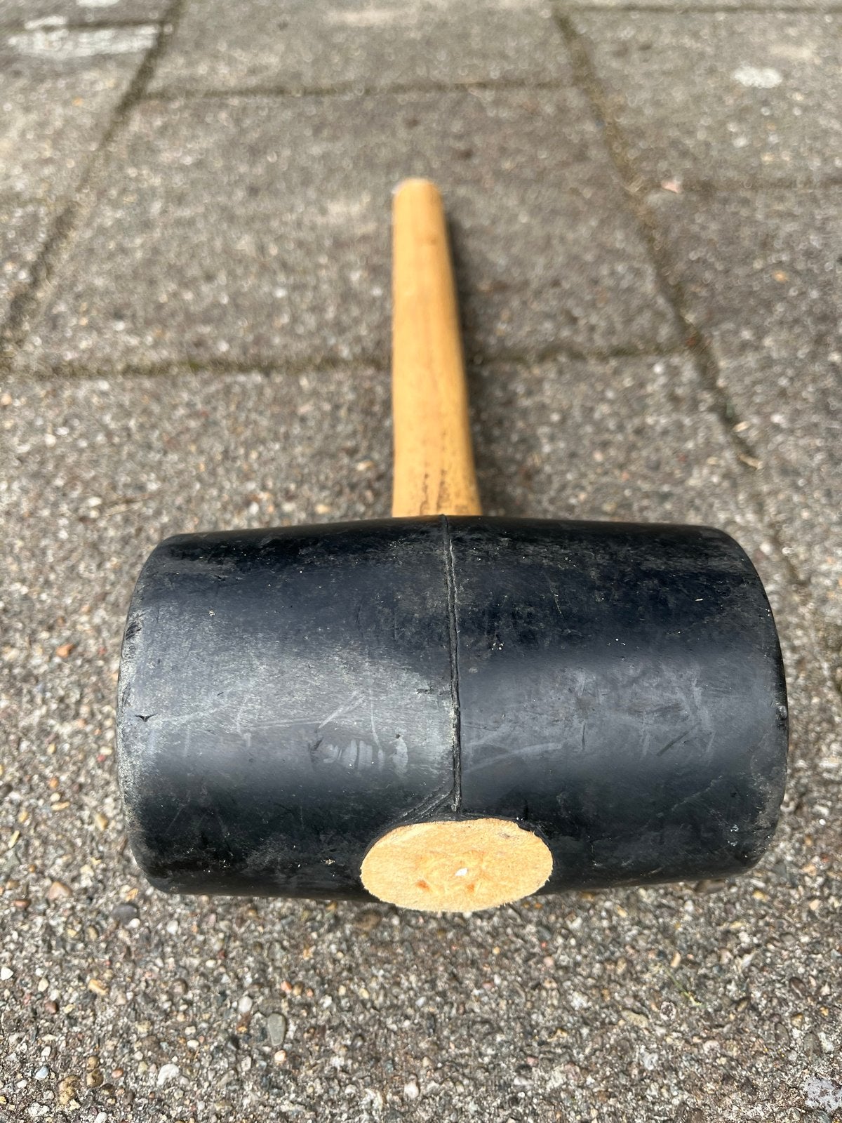 Rubberen hamer met houten steel - Zo goed als nieuw, Ophalen of Verzenden, Zo goed als nieuw, Hamer, Overige merken