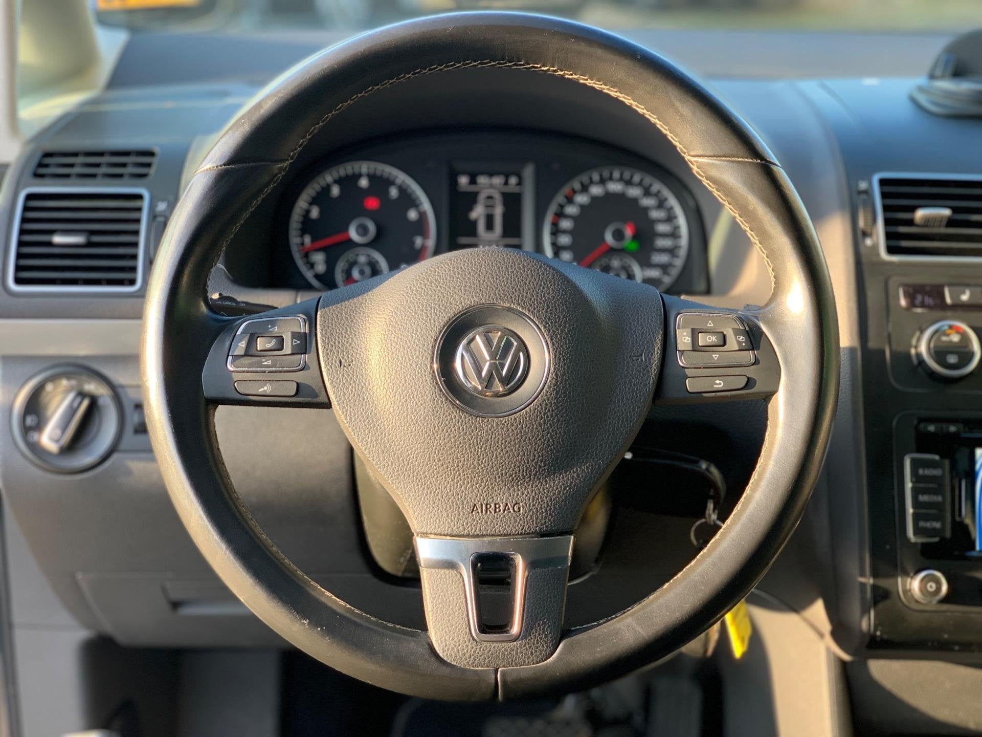 Volkswagen Touran 1.4 TSI Comfortline|Automaat|Navigatie|Cru, Auto's, Euro 5, 15 km/l, Gebruikt, 4 cilinders